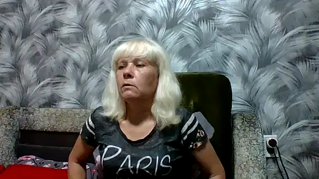 sakura blonde online show from October 28, 2025, 6:18 pm