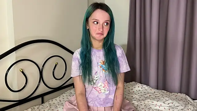 bumble bee online show from February 8, 2025, 6:55 pm