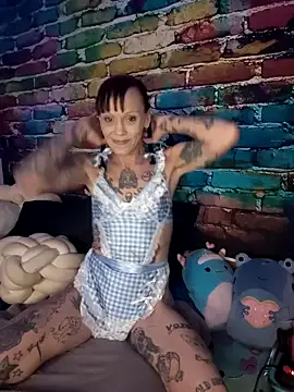 MommyMisfit online show from October 1, 2025, 12:06 am