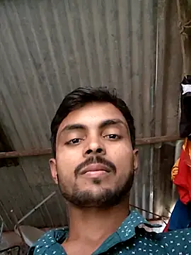 Snapshot of Suraj223kumar chatting on September 15, 2025, 4:02 am Suraj223kumar online show from September 15, 2025, 4:02 am