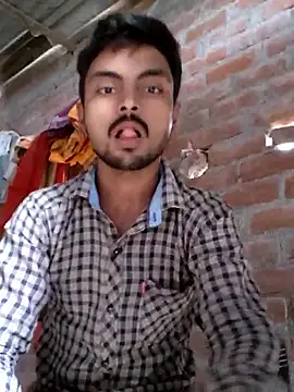 Snapshot of Suraj223kumar chatting on September 10, 2025, 5:28 am Suraj223kumar online show from September 10, 2025, 5:28 am