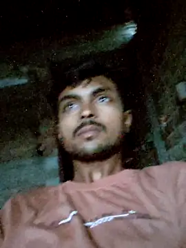 Snapshot of Suraj223kumar chatting on October 4, 2025, 3:08 am Suraj223kumar online show from October 4, 2025, 3:08 am