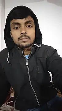 Snapshot of Suraj223kumar chatting on December 19, 2025, 7:44 am Suraj223kumar online show from December 19, 2025, 7:44 am
