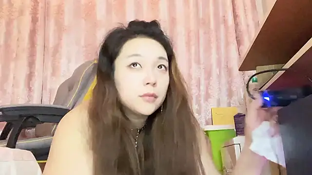 Z30966903S online show from March 16, 2025, 1:06 pm