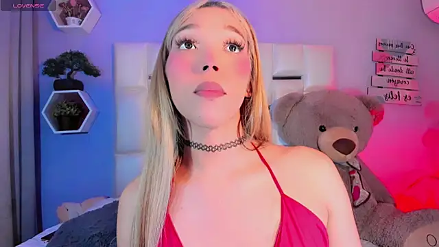 Aileen 18 online show from November 2, 2025, 10:37 pm