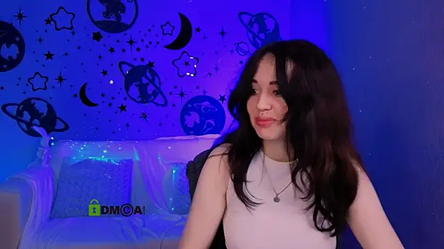 playful sophie online show from April 1, 2026, 7:11 pm