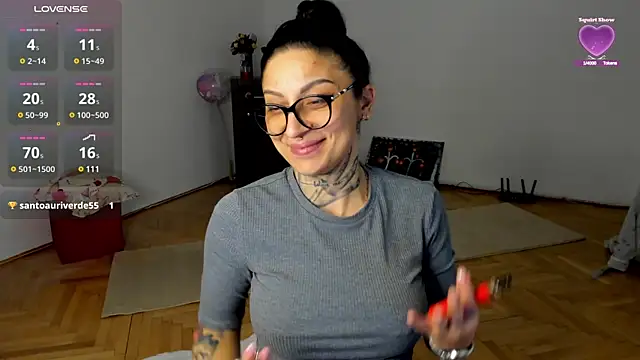 Lucky Deniz online show from March 4, 2025, 8:16 pm