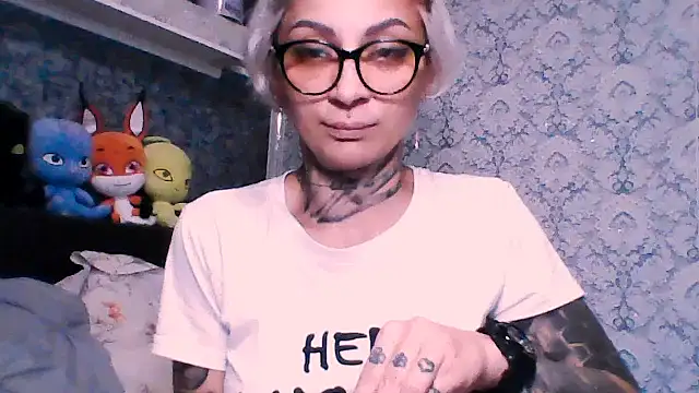 Lucky Deniz online show from November 21, 2025, 9:58 pm