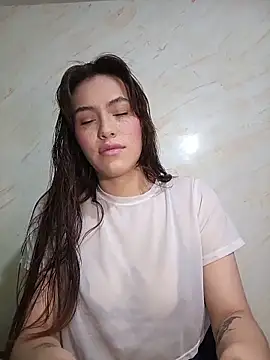 Snapshot of eriika_deep_ chatting on June 13, 2026, 5:11 pm eriika deep online show from June 13, 2026, 5:11 pm