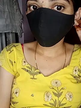 Snapshot of Telugu_Cute_Angel chatting on October 28, 2025, 4:39 pm Telugu Cute Angel online show from October 28, 2025, 4:39 pm