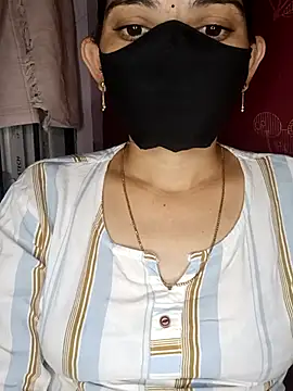 Snapshot of Telugu_Cute_Angel chatting on November 6, 2025, 5:17 pm Telugu Cute Angel online show from November 6, 2025, 5:17 pm