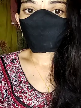 Snapshot of Telugu_Cute_Angel chatting on April 24, 2026, 5:04 pm Telugu Cute Angel online show from April 24, 2026, 5:04 pm