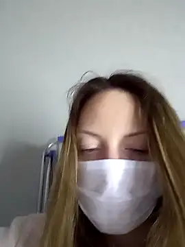 KattyLuuu online show from April 11, 2026, 7:50 pm