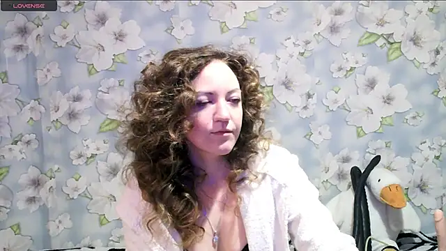 KattyLuuu online show from March 6, 2025, 9:09 pm