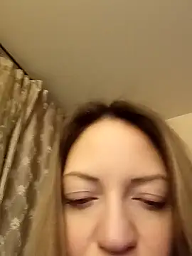 KattyLuuu online show from February 6, 2026, 7:43 pm