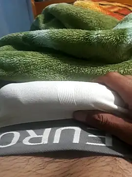 nandohk4r online show from April 9, 2026, 9:37 am