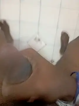 Snapshot of tharu111111 chatting on November 5, 2025, 2:53 pm tharu111111 online show from November 5, 2025, 2:53 pm