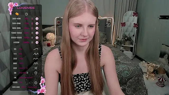 Miss Esmiie online show from January 4, 2025, 7:13 am