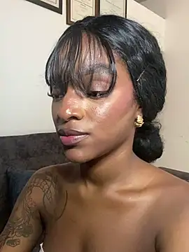 Zizi-campbel online show from January 31, 2025, 3:22 pm