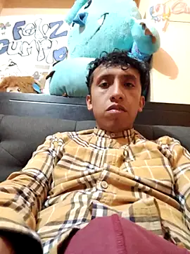 Snapshot of Alex-col chatting on September 13, 2025, 4:45 am Alex-col online show from September 13, 2025, 4:45 am