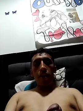 Snapshot of Alex-col chatting on January 18, 2025, 12:02 am Alex-col online show from January 18, 2025, 12:02 am