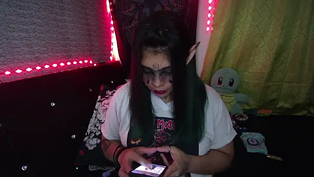 Snapshot of Eta_carinae chatting on January 19, 2026, 3:10 am Eta carinae online show from January 19, 2026, 3:10 am