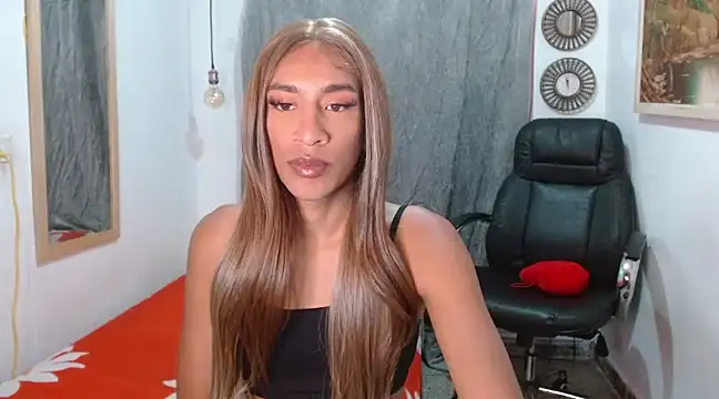 Snapshot of Dannacamilsaenz chatting on January 25, 2025, 9:57 am Dannacamilsaenz online show from January 25, 2025, 9:57 am