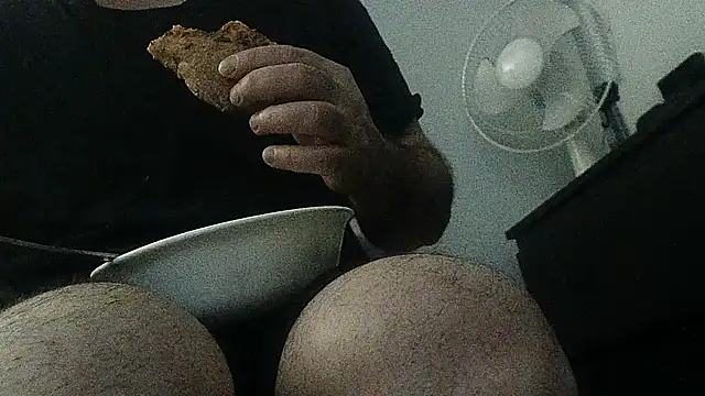 Snapshot of teek1234_1 chatting on February 26, 2026, 4:34 am teek1234 1 online show from February 26, 2026, 4:34 am