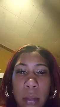 carmelbbyx22 online show from January 9, 2026, 2:40 am