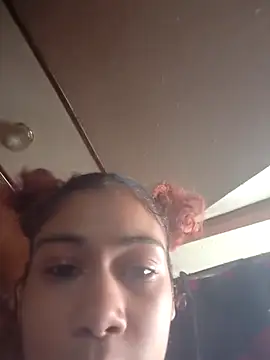 Snapshot of carmelbbyx22 chatting on February 28, 2026, 3:55 pm carmelbbyx22 online show from February 28, 2026, 3:55 pm