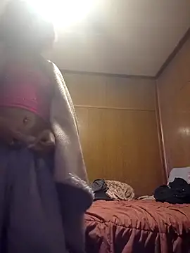 Snapshot of carmelbbyx22 chatting on February 13, 2026, 3:12 pm carmelbbyx22 online show from February 13, 2026, 3:12 pm