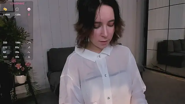 Snapshot of lilithlunna chatting on March 2, 2025, 10:23 pm lilithlunna online show from March 2, 2025, 10:23 pm