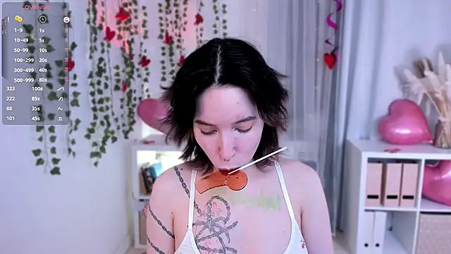Snapshot of lilithlunna chatting on February 14, 2025, 7:33 pm lilithlunna online show from February 14, 2025, 7:33 pm