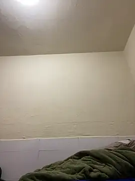 Snapshot of briannaa557 chatting on December 31, 2024, 12:46 pm briannaa557 online show from December 31, 2024, 12:46 pm