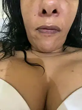 Snapshot of briannaa557 chatting on January 11, 2025, 11:23 am briannaa557 online show from January 11, 2025, 11:23 am