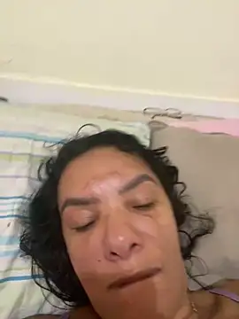 Snapshot of briannaa557 chatting on January 23, 2025, 9:50 am briannaa557 online show from January 23, 2025, 9:50 am