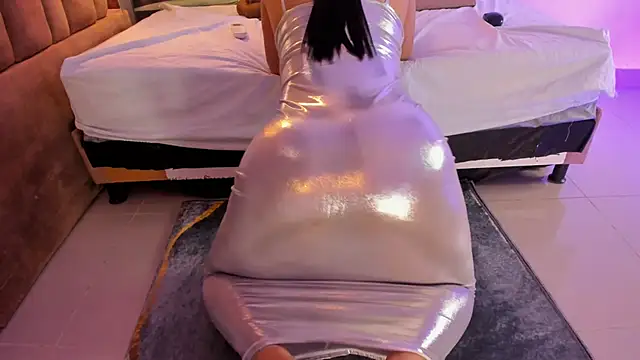 Snapshot of victoriaroyce1 chatting on November 28, 2025, 1:11 pm victoriaroyce1 online show from November 28, 2025, 1:11 pm