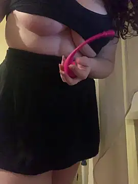 Snapshot of boobsiekattie chatting on December 23, 2024, 6:15 pm boobsiekattie online show from December 23, 2024, 6:15 pm