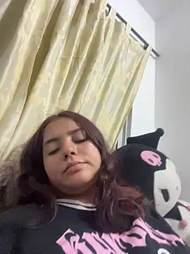 Ema kraus online show from April 17, 2026, 2:47 am