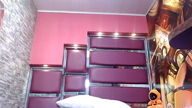 perfectlump online show from November 14, 2025, 12:42 pm