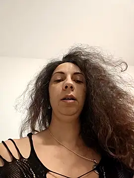 naughty69curls online show from November 29, 2025, 7:25 pm