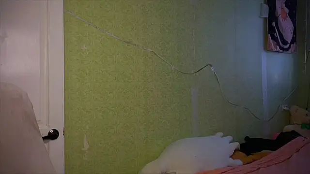 IlonaMurf online show from April 16, 2026, 6:47 am