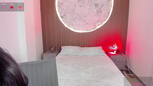 Snapshot of RoseCassie chatting on February 14, 2026, 1:22 pm RoseCassie online show from February 14, 2026, 1:22 pm