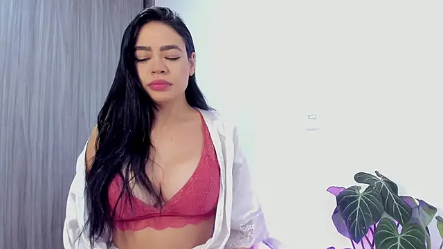 Sara Leblanc online show from February 25, 2025, 12:38 pm