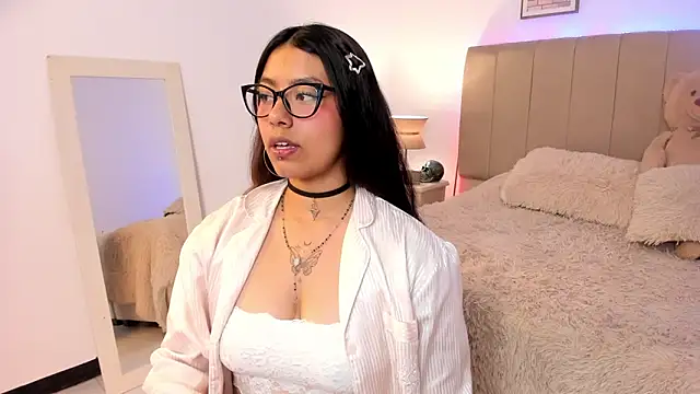 Snapshot of Katta_ossa chatting on March 8, 2025, 8:14 pm Katta ossa online show from March 8, 2025, 8:14 pm