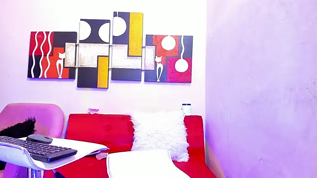 Snapshot of Mariana_16_ chatting on March 4, 2025, 11:00 pm Mariana 16 online show from March 4, 2025, 11:00 pm