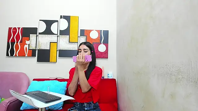 Snapshot of Mariana_16_ chatting on March 13, 2025, 8:22 pm Mariana 16 online show from March 13, 2025, 8:22 pm