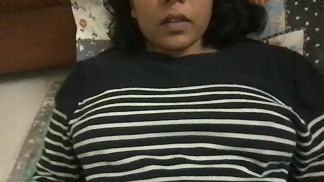 Snapshot of priyadevi17 chatting on September 8, 2025, 3:33 pm priyadevi17 online show from September 8, 2025, 3:33 pm