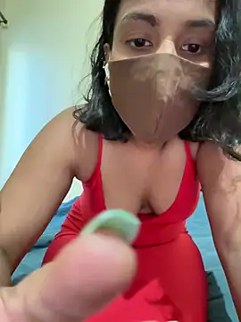 Snapshot of priyadevi17 chatting on January 23, 2025, 2:44 am priyadevi17 online show from January 23, 2025, 2:44 am