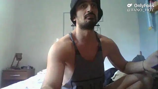 Snapshot of italianbighorse22 chatting on October 20, 2025, 8:09 pm italianbighorse22 online show from October 20, 2025, 8:09 pm